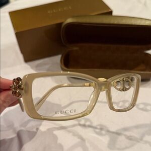 Vintage Gucci Women's Glasses Cream with Gold Accents NWOT Y2K Box Included